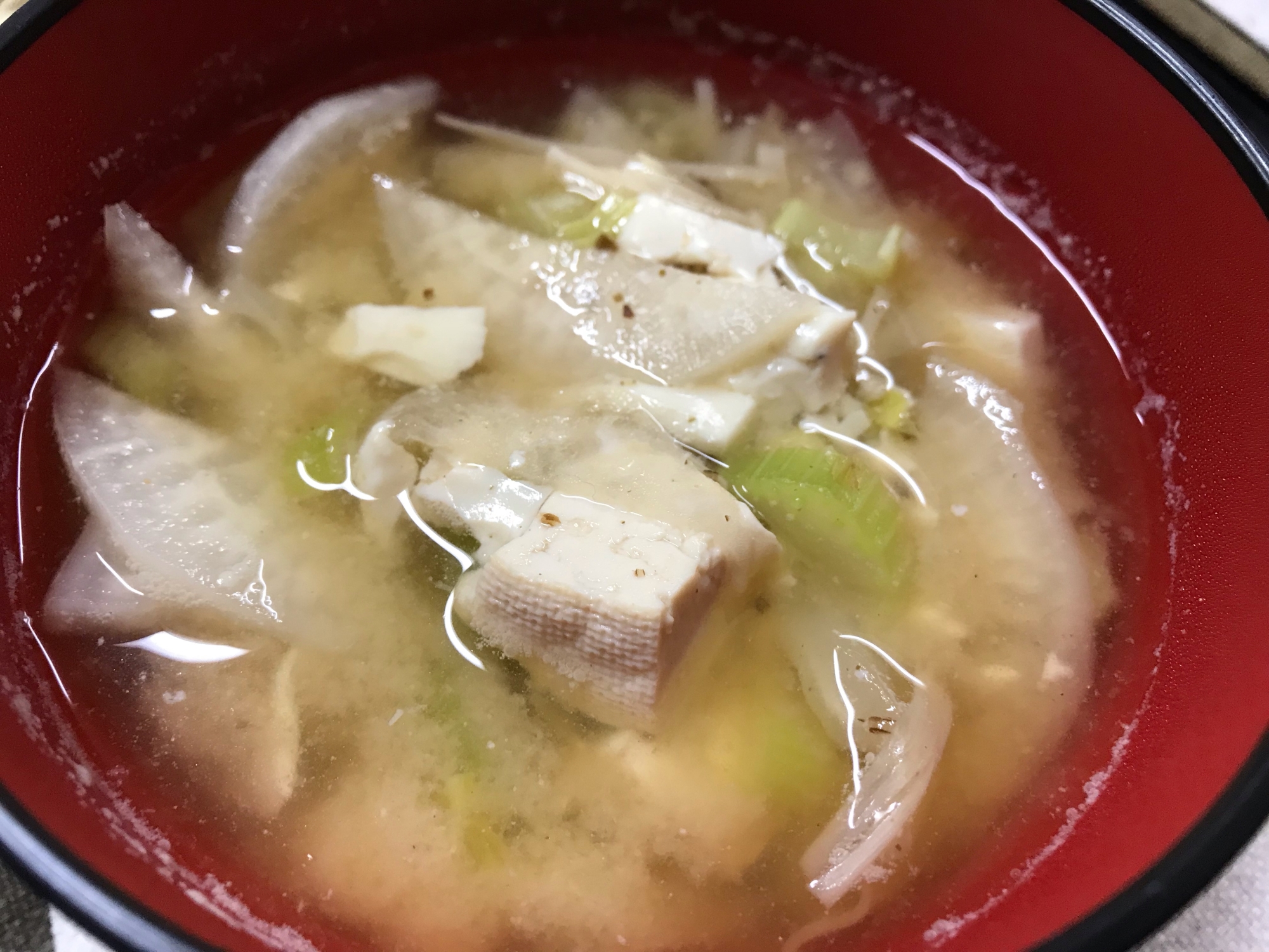 豆腐&ダイコン&セロリの味噌汁