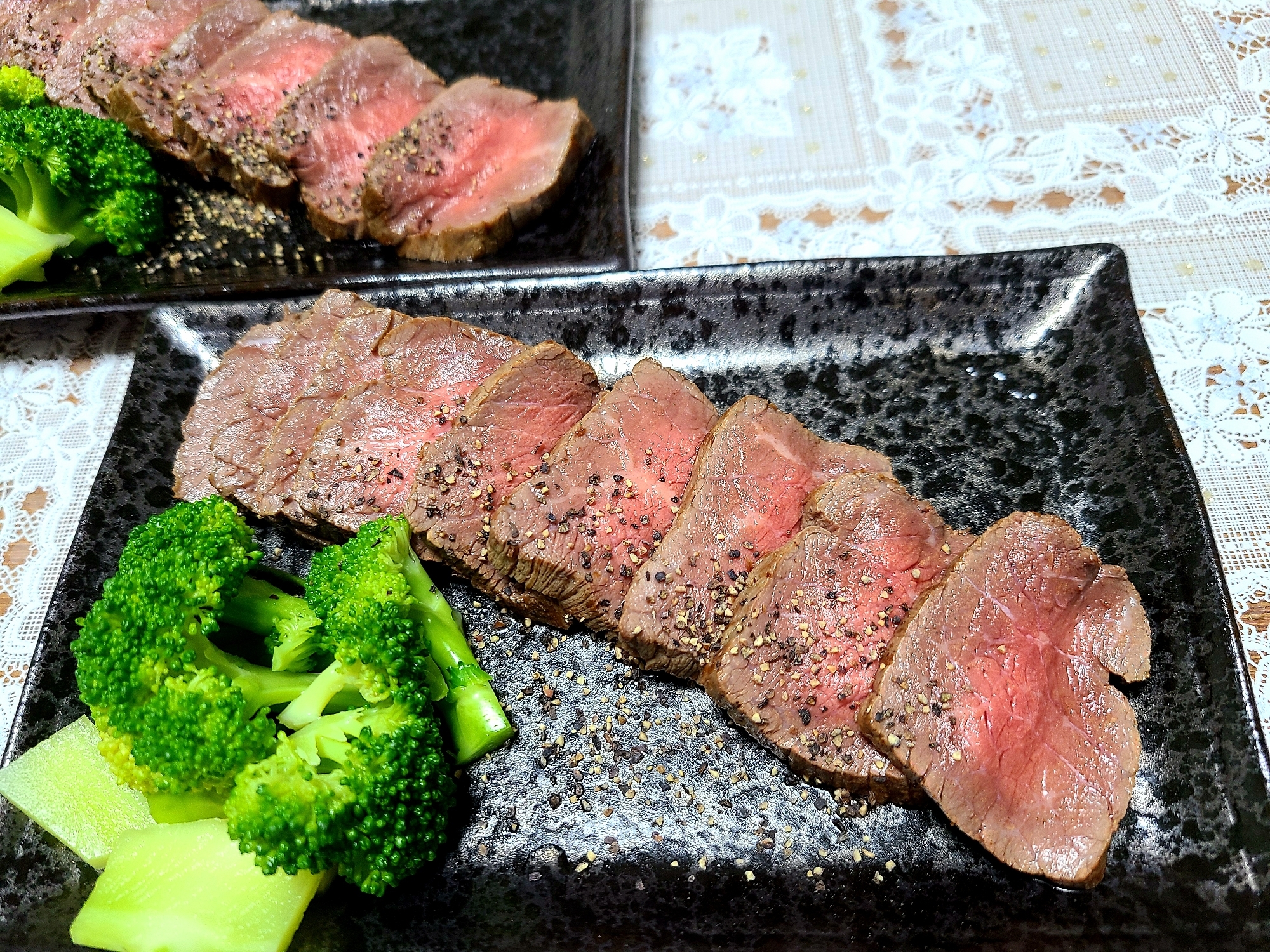 ローストビーフ 表面焼いたら放置して完成