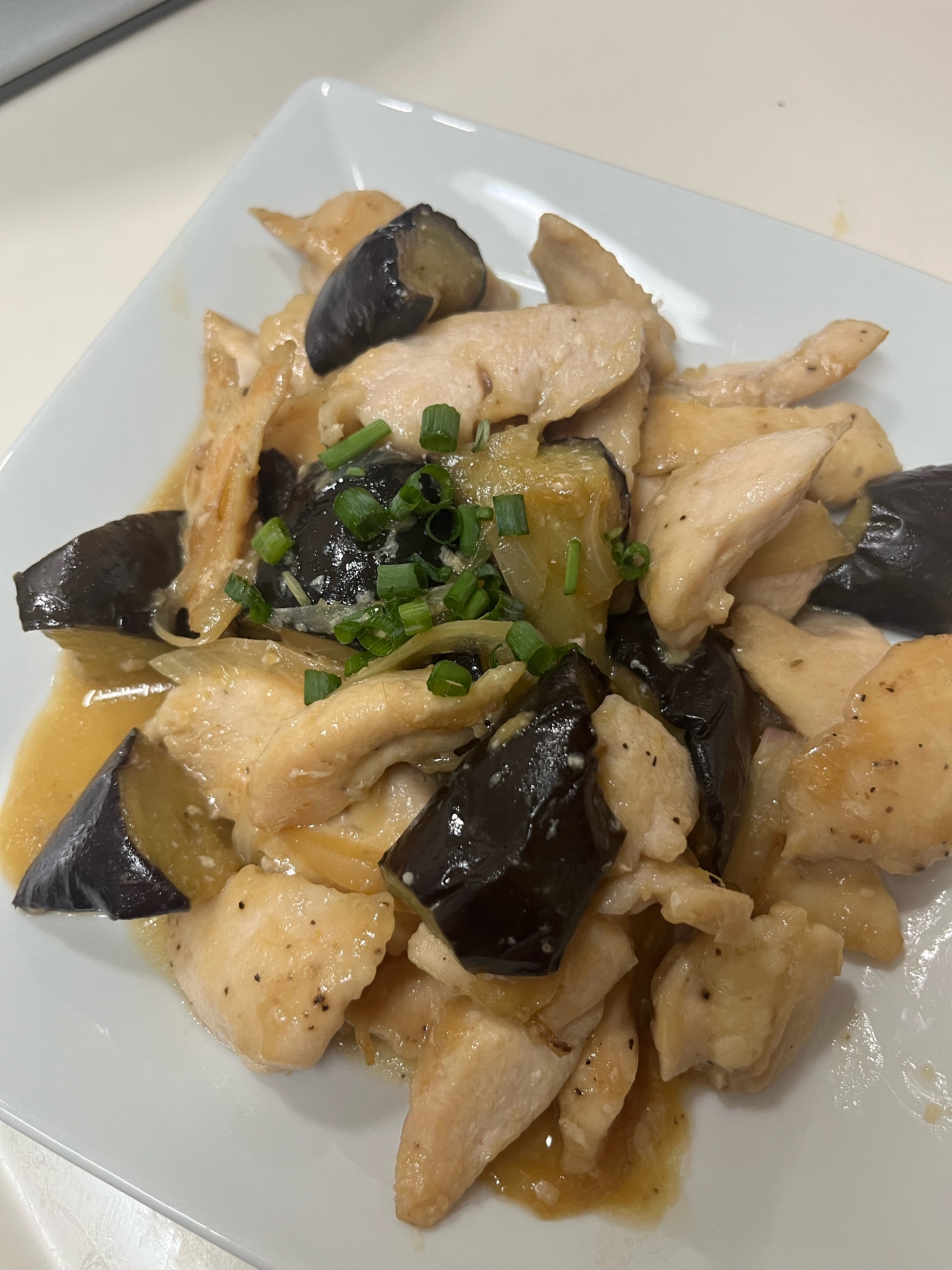 冷凍揚げなすと鶏むね肉の南蛮風