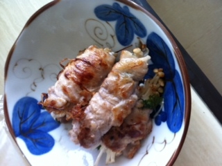 豚肉、大葉、エノキはとてもあいますね。美味しかったです。
簡単だしまた作ってみたいです。
ごちそうさまでした。