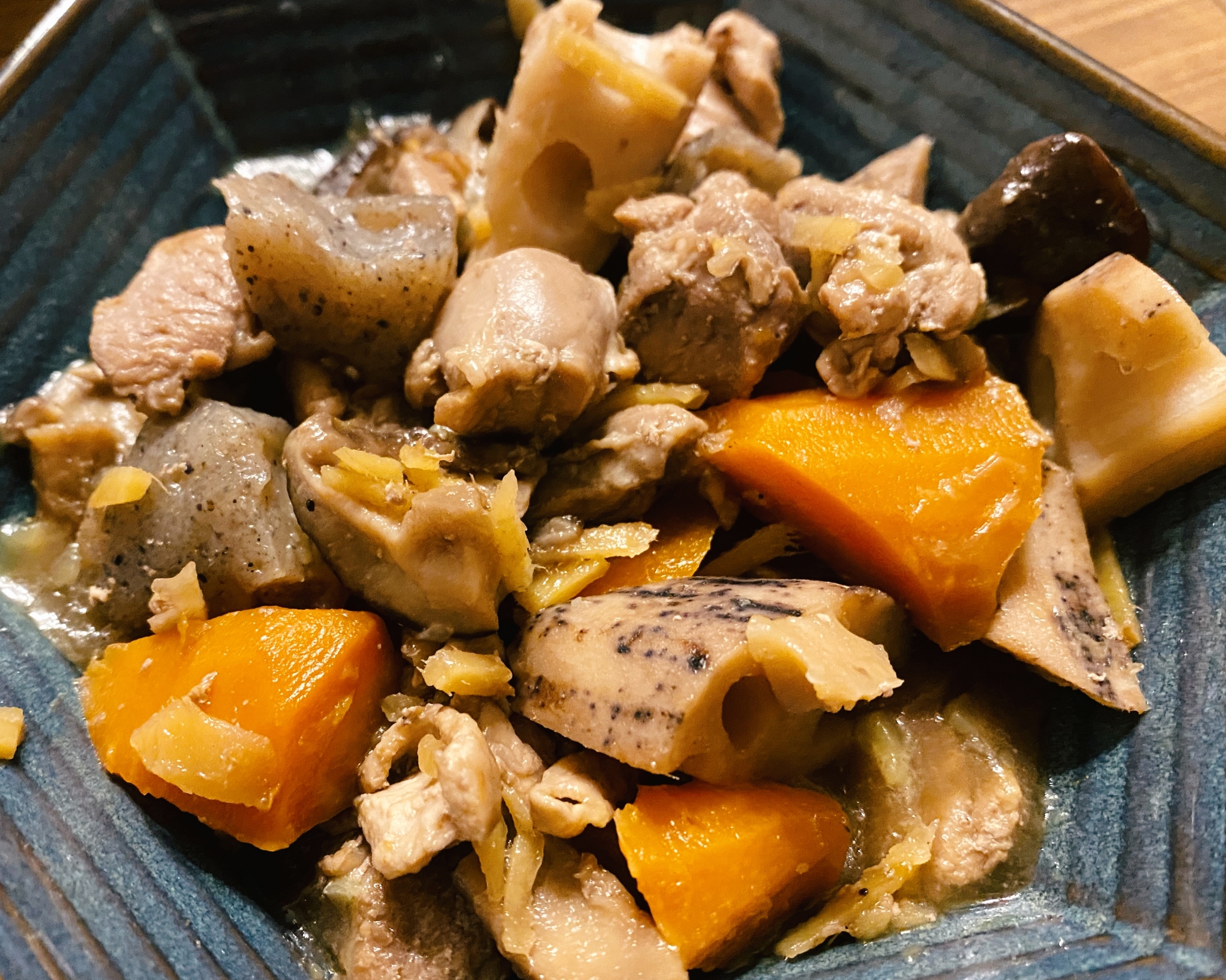 ___ 鶏肉と蓮根の煮物 ___