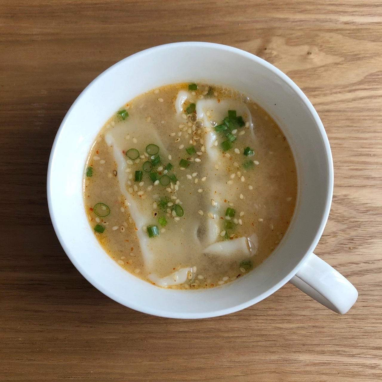 ピリ辛♡餃子スープ