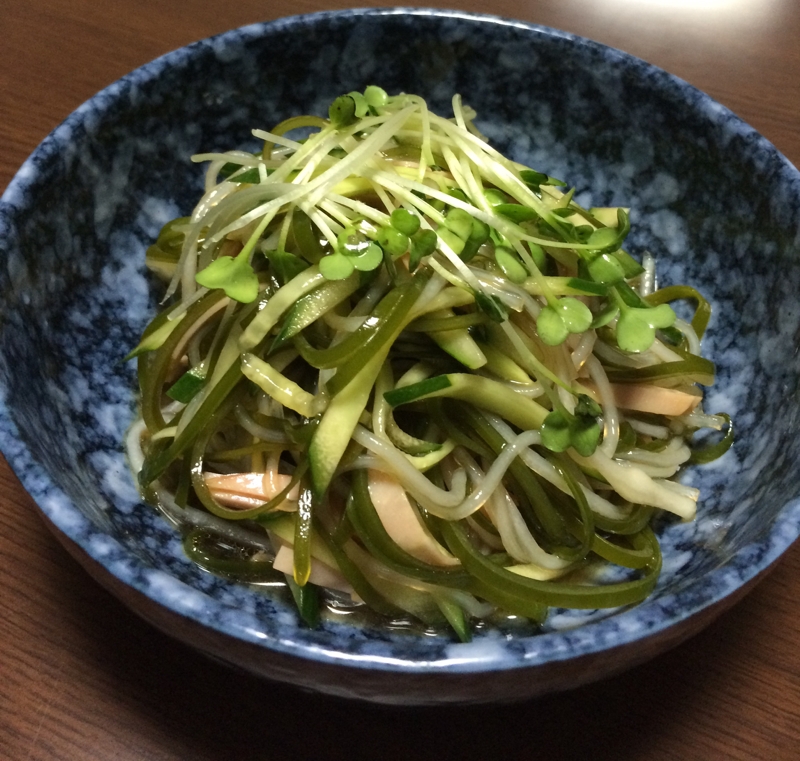 春雨と切り昆布の中華風サラダ