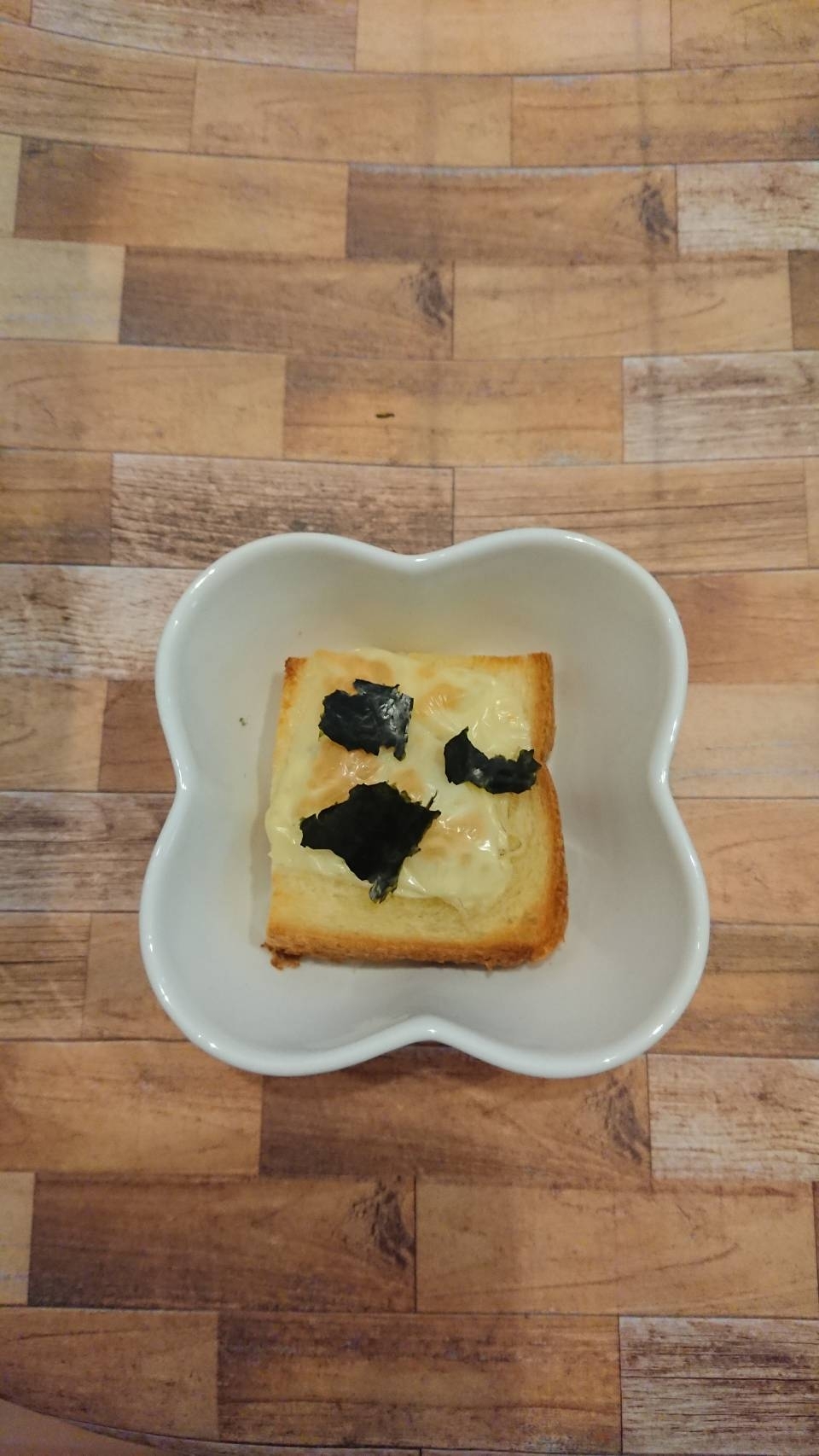 のりとチーズのトースト
