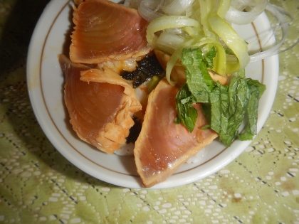 寿司屋のまかない飯♪　「しゃぶ鉄火丼」