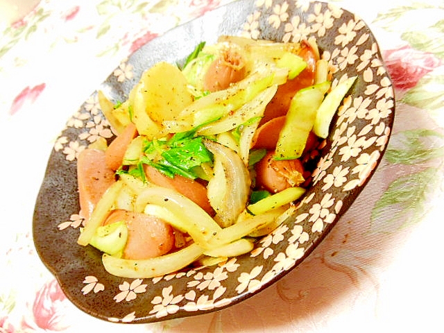 ❤馬鈴薯と玉葱＆青梗菜＆ウィンナーのスパイス炒め❤