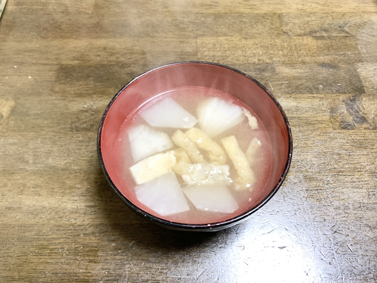 味噌汁レシピ　かぶと油揚げの味噌汁