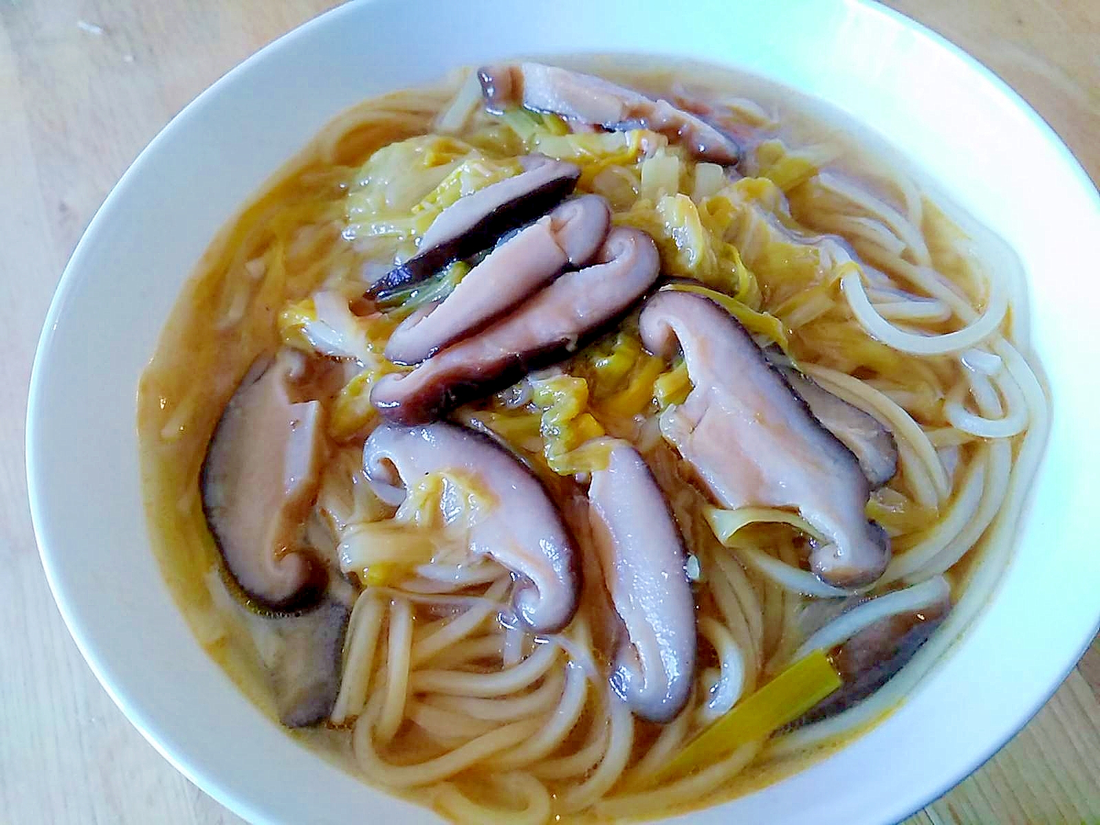 椎茸とネギの醤油ラーメン