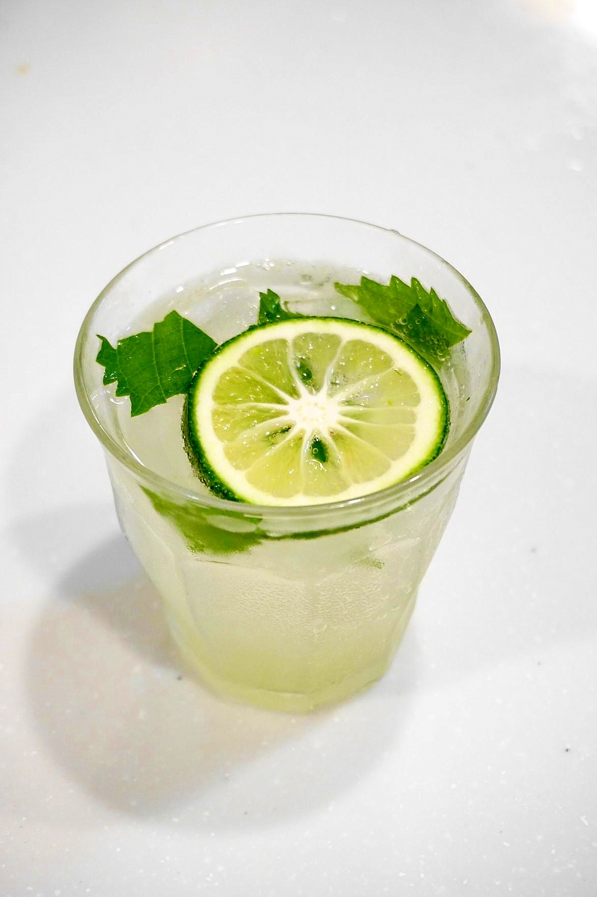 美味い~もう1パイ!カボスと青じそのモヒート