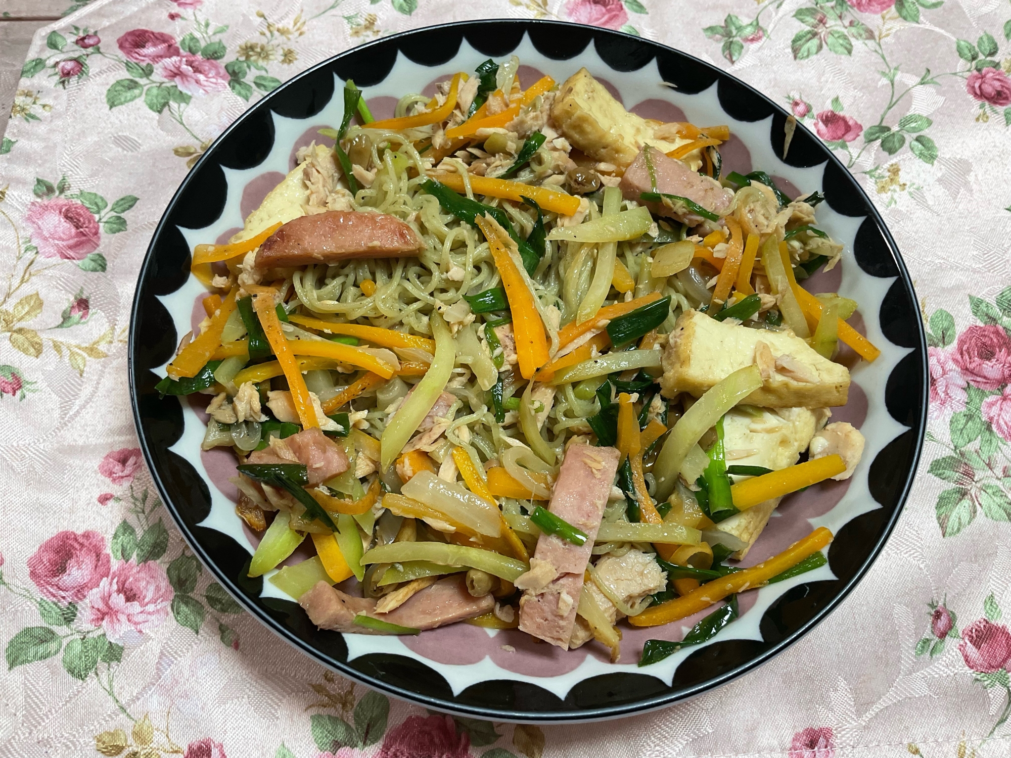 パパイヤでそうめんチャンプル
