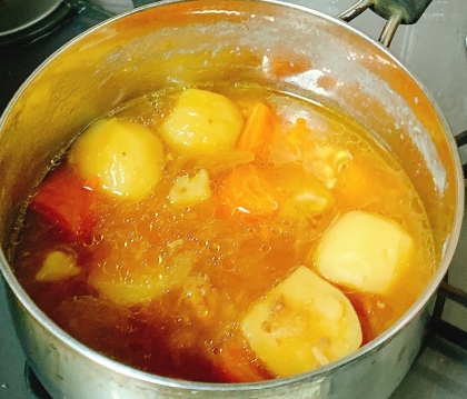 yuki2244さん♪ほくほく野菜で野菜スープ作りました✧˖°とてもおいしくできましたෆ*ｵｨｼｨෆ(⸝⸝> ᢦ <⸝⸝)ˎˊ˗