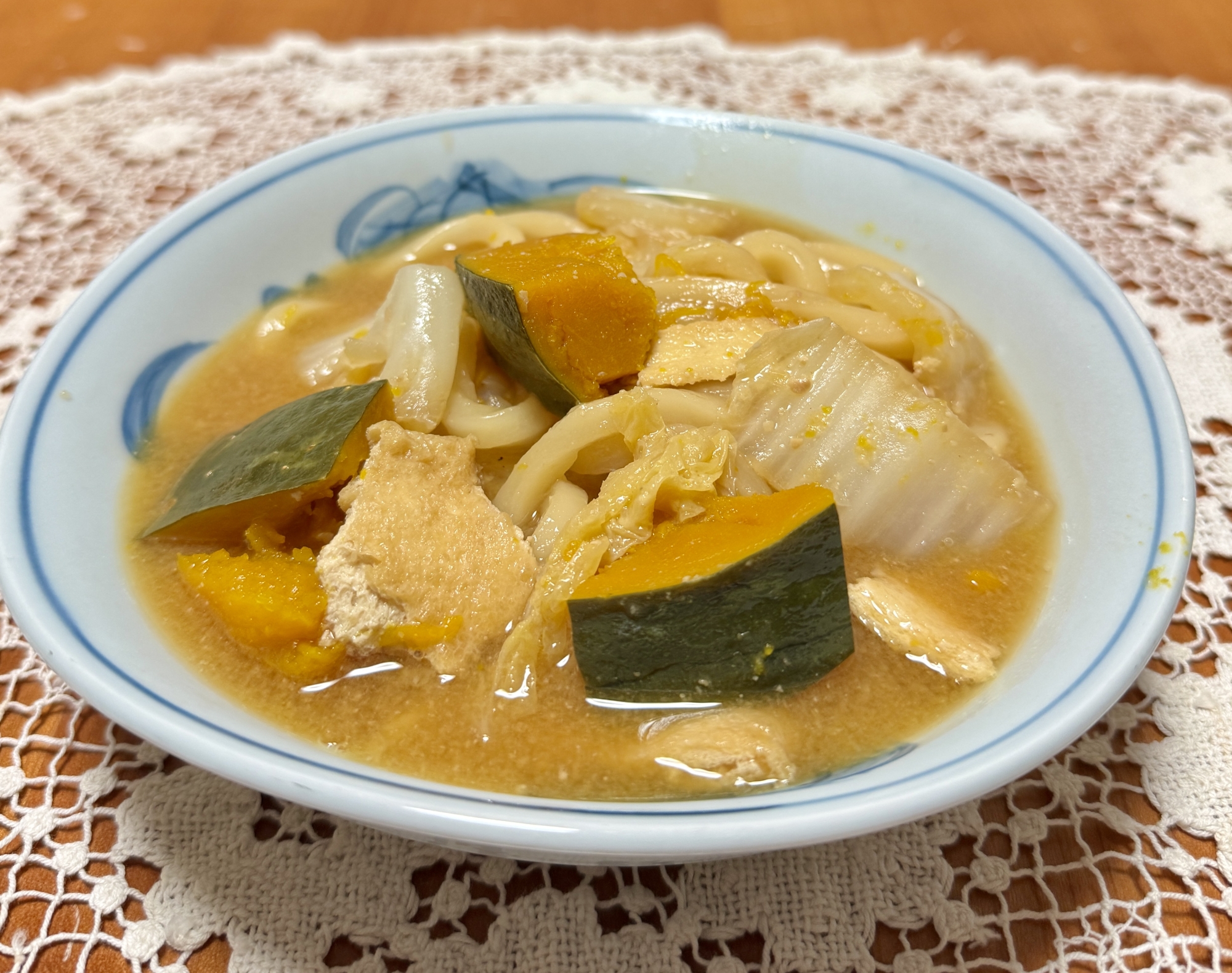 クタクタ白菜とほっこりかぼちゃの☆ほうとう風うどん