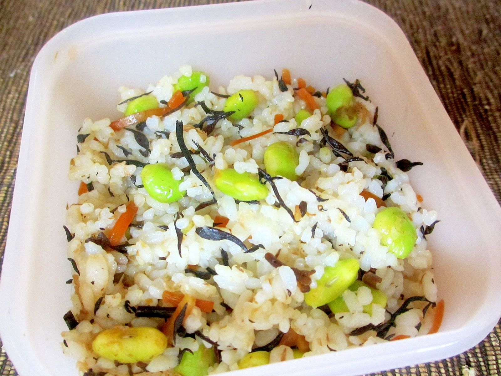 枝豆とひじきの混ぜご飯 レシピ 作り方 By Mococo05 楽天レシピ