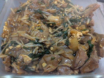 下処理しっかりでおいしく！レバニラ炒め