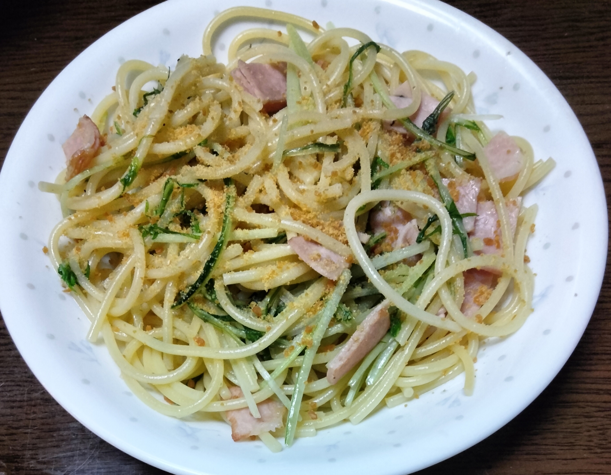 水菜とハムで簡単パスタ