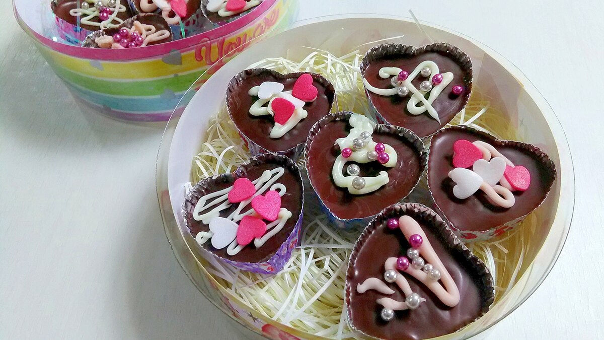 バレンタインに デコレーションチョコレート レシピ 作り方 By うーころちゃん 楽天レシピ バレンタインに デコレーションチョコレート レシピ 作り方 By うーころちゃん 楽天レシピ