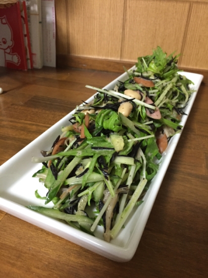 【ひじきの煮物を活用】水菜とひじきのサラダ