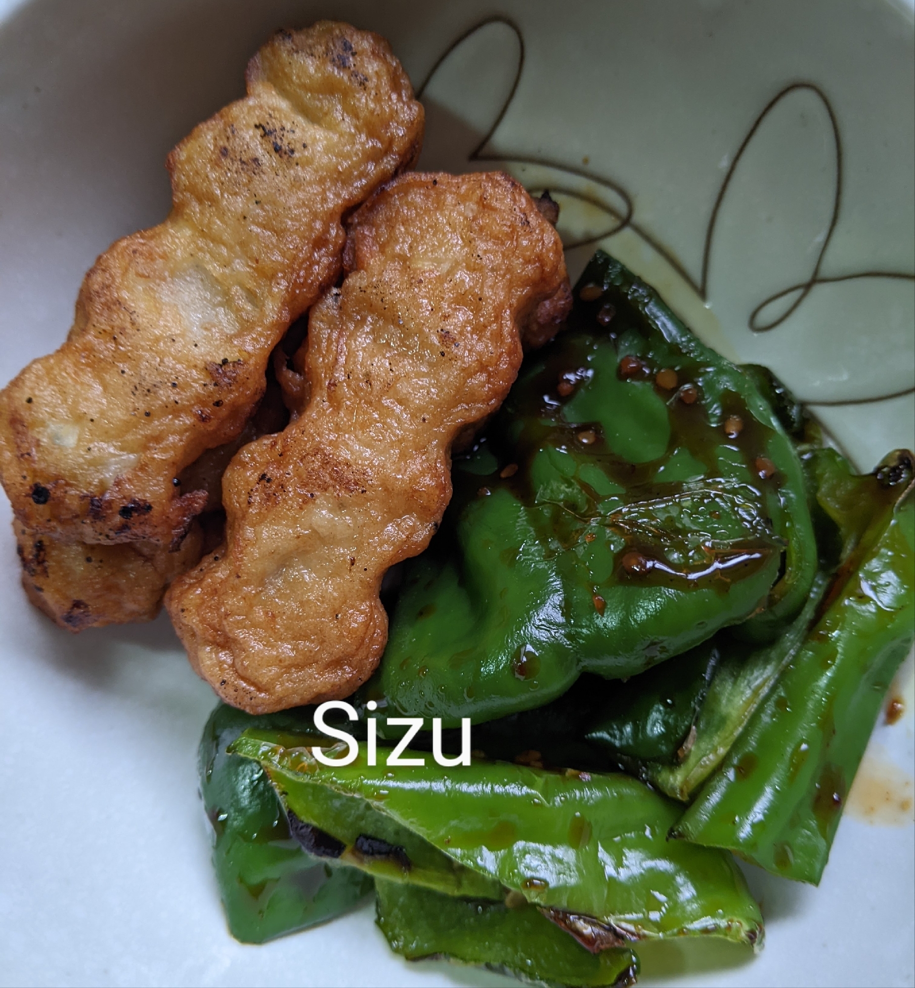 ピーマンと揚げはんぺん炒め