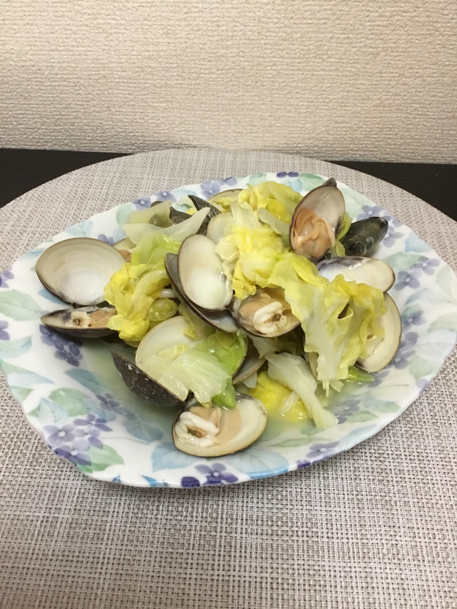 はまぐりとキャベツのバター酒蒸し レシピ 作り方 By ころころん 楽天レシピ はまぐりとキャベツのバター酒蒸し レシピ 作り方 By ころころん 楽天レシピ