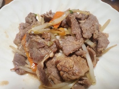 野菜たっぷり‪ ·͜·♡‬肉野菜炒め