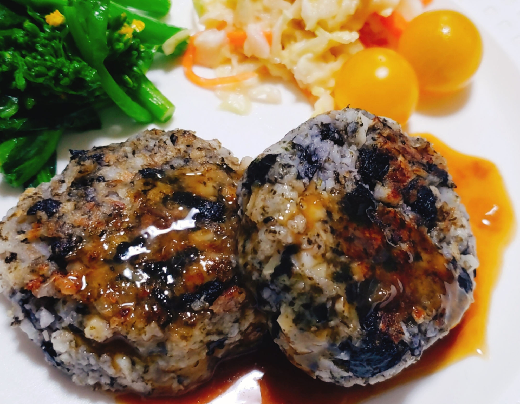 材料たったの2つだけ!!しゃきしゃきれんこんバーグ