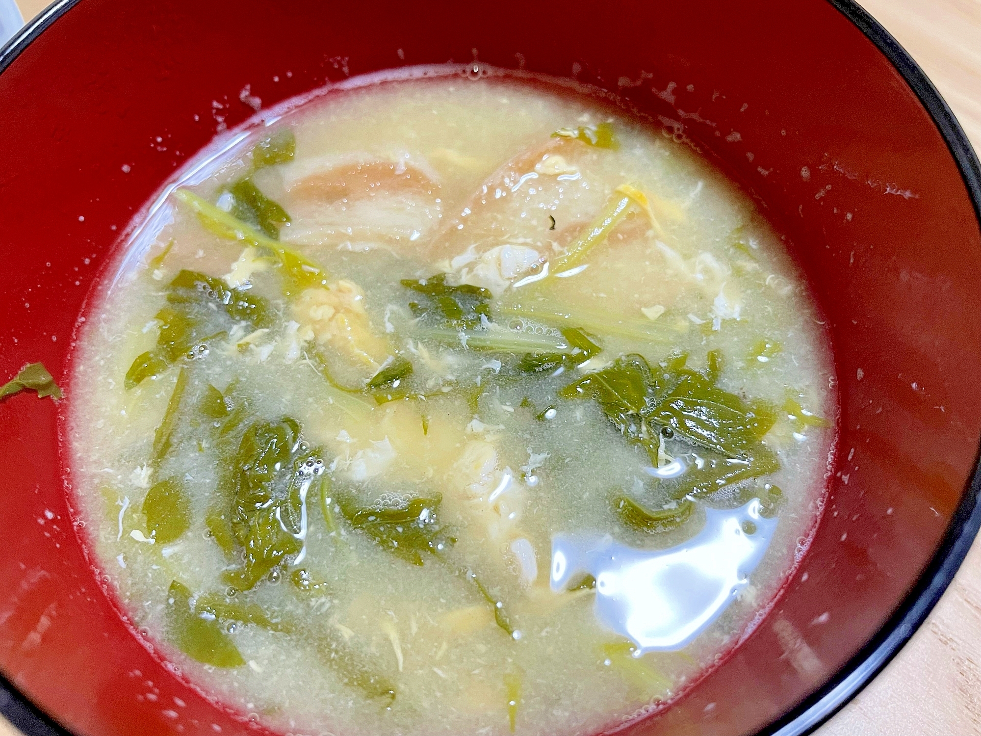 大根菜葉と麩のかき玉味噌汁