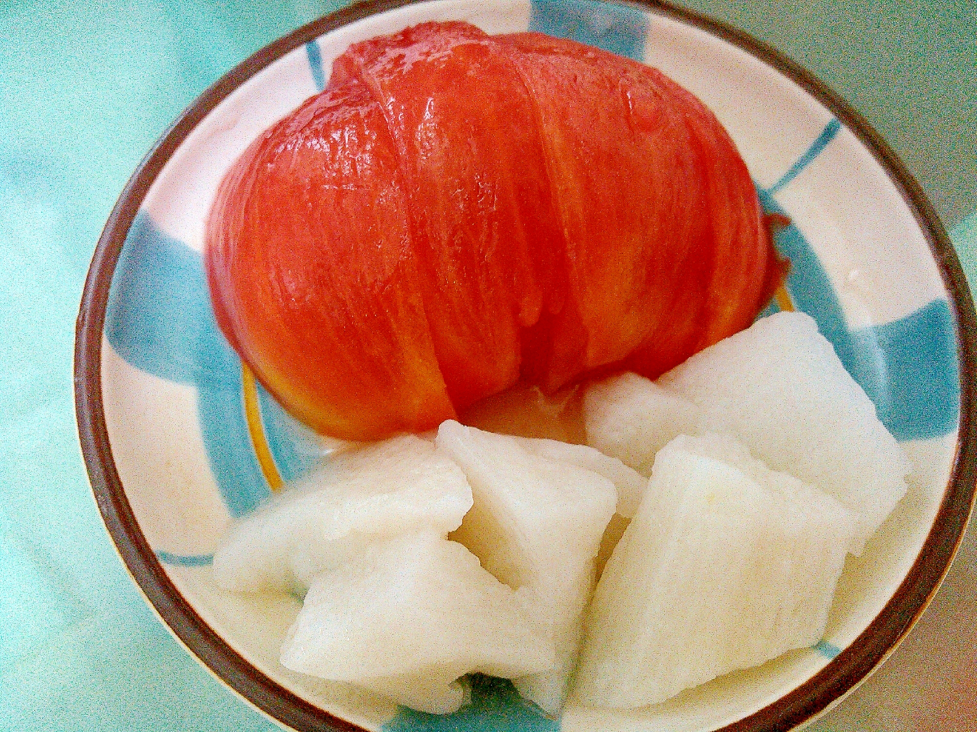 長芋と湯剥きトマトの梅酢サラダ