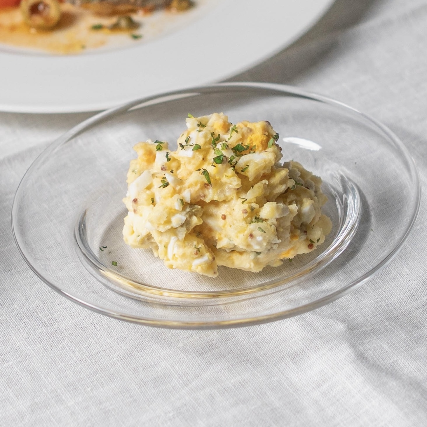 オリーブとゆで卵のポテトサラダ