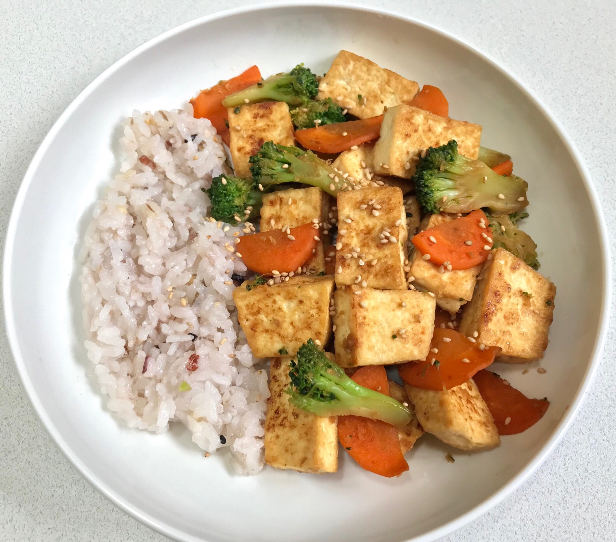 豆腐と野菜の炒め物