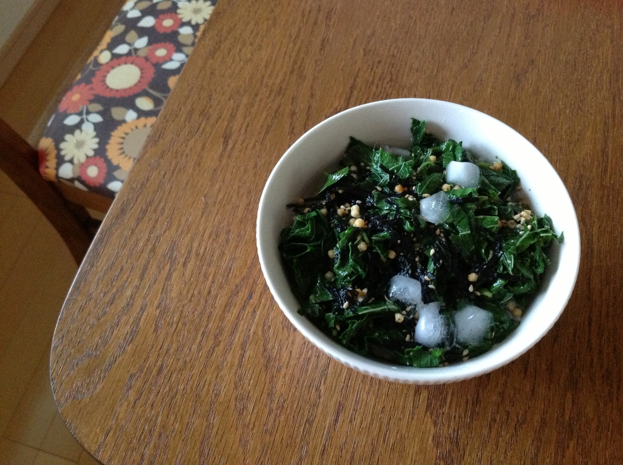 モロヘイヤの冷たいお茶漬け