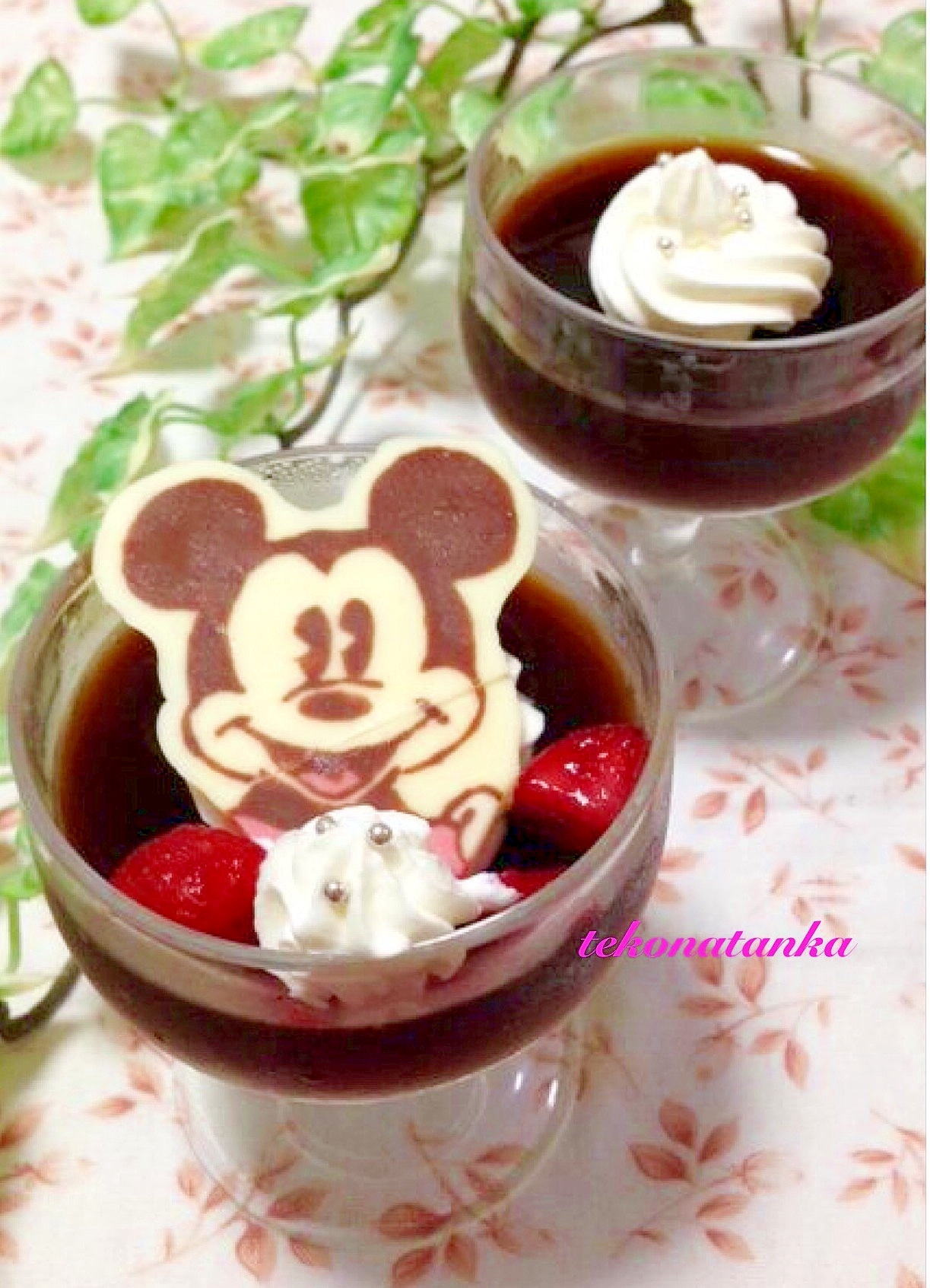 キャラチョコを飾って♪ミッキーのコーヒーゼリー