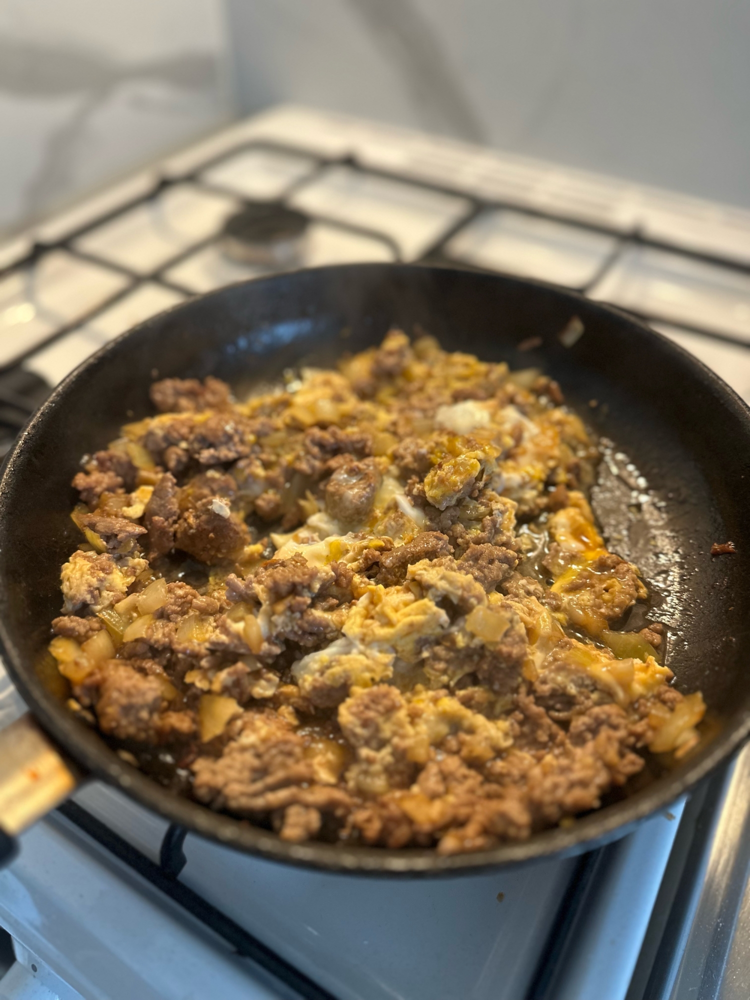 ご飯が進む♡ひき肉と卵のふわとろミンチ