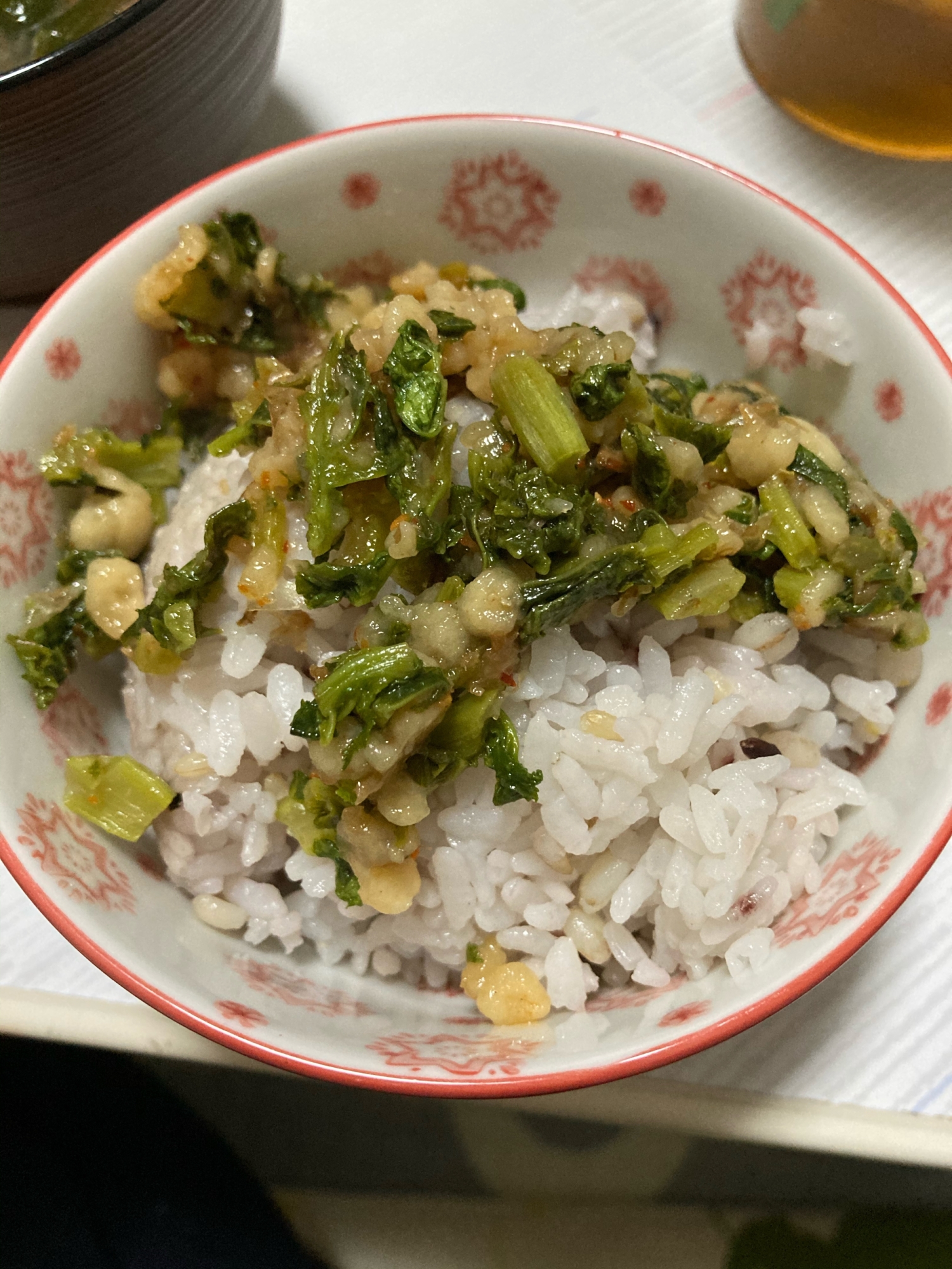 大根の葉っぱ入りたぬきご飯