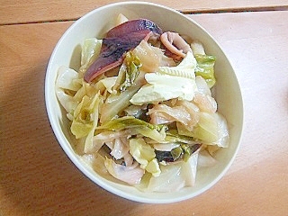 イカとキャベツのあんかけ丼