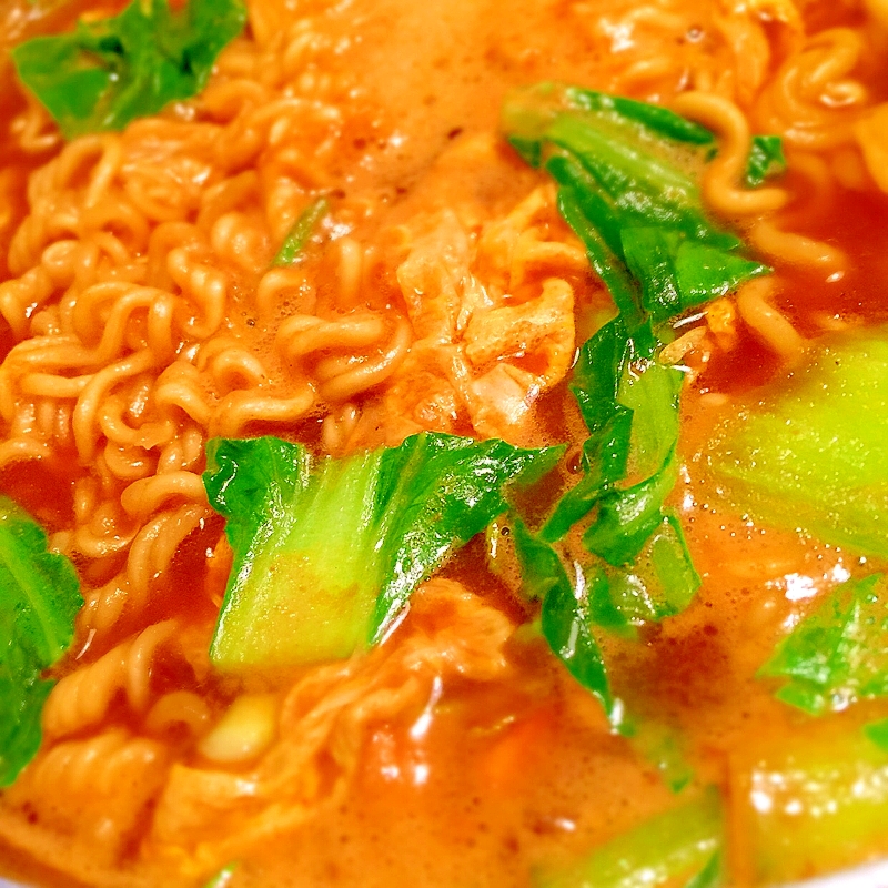 時短で旨い！青梗菜とかき卵のカレーサリ麺