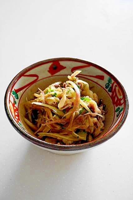 意外な組み合わせが絶品！イカの香味和え