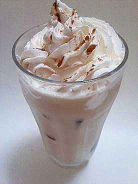 本格的なアイスミルクティーホイップトッピング レシピ 作り方 By Rika Shou 楽天レシピ 本格的なアイスミルクティーホイップトッピング レシピ 作り方 By Rika Shou 楽天レシピ