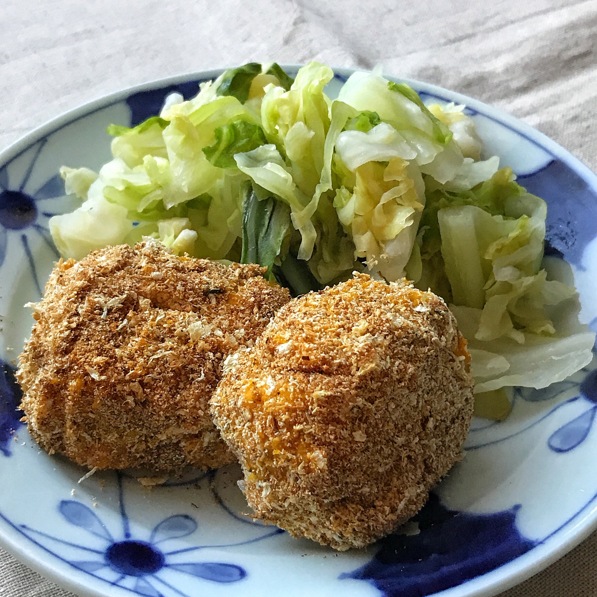 チーズ入り＊かぼちゃの焼きコロッケ