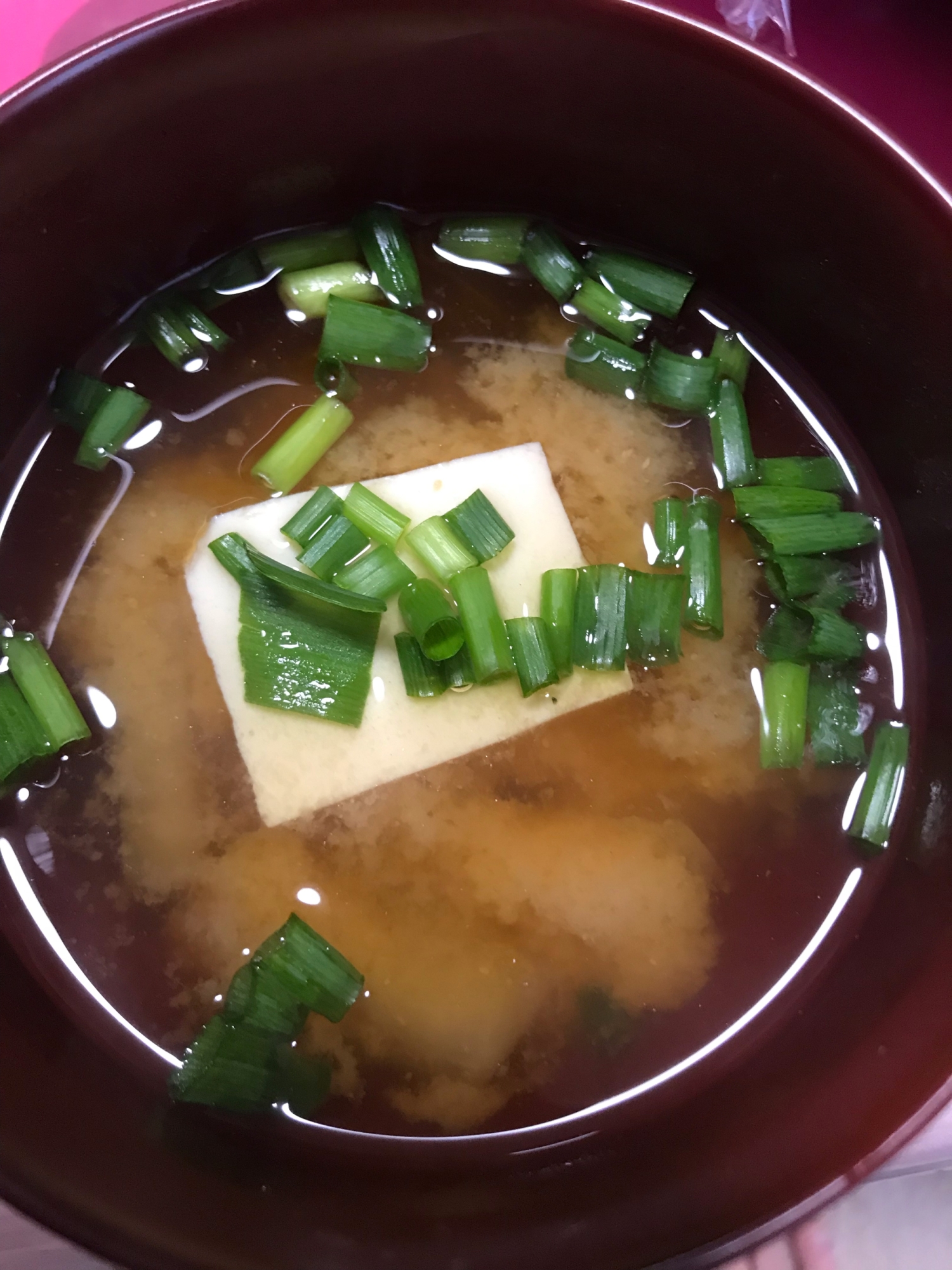 豆腐と白菜とねぎの味噌汁