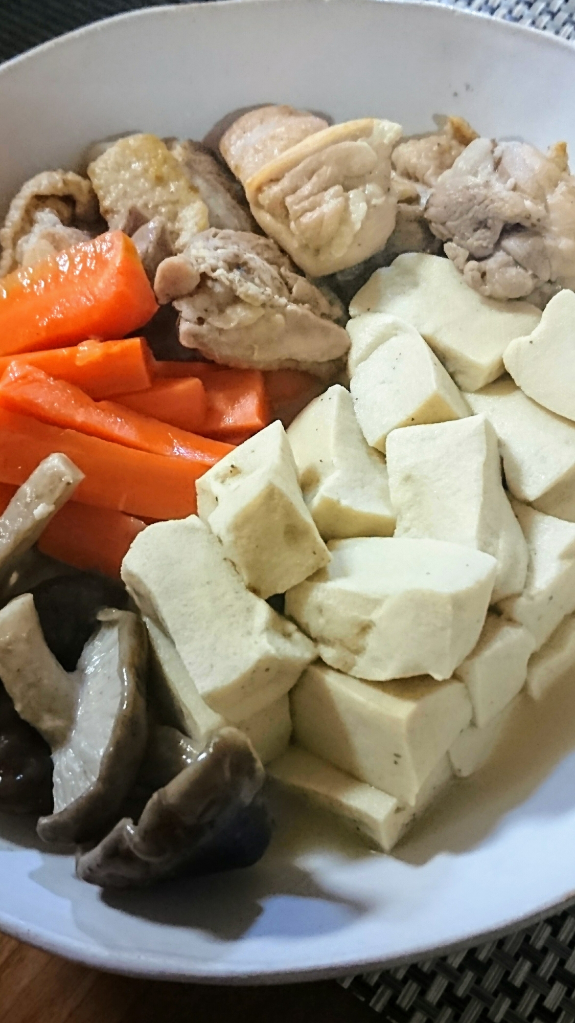 高野豆腐と鶏の煮物