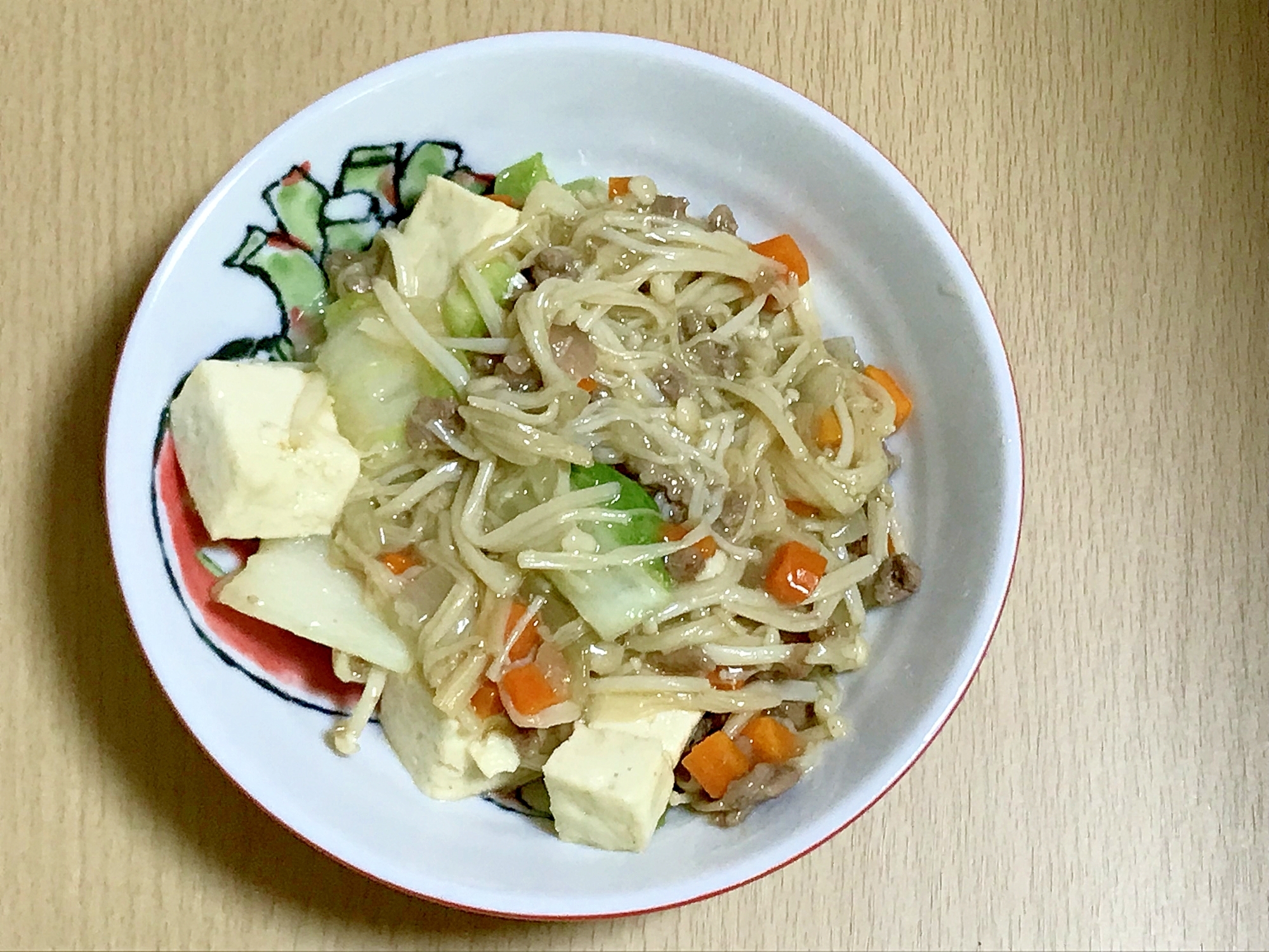 豆腐とひき肉と野菜のあんかけ風炒め