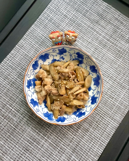 ご飯が進む！牛肉と牛蒡の☆ゴマゴマ炒め