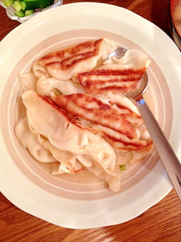 失敗した焼き餃子を救済！の苦し紛れの餃子スープ