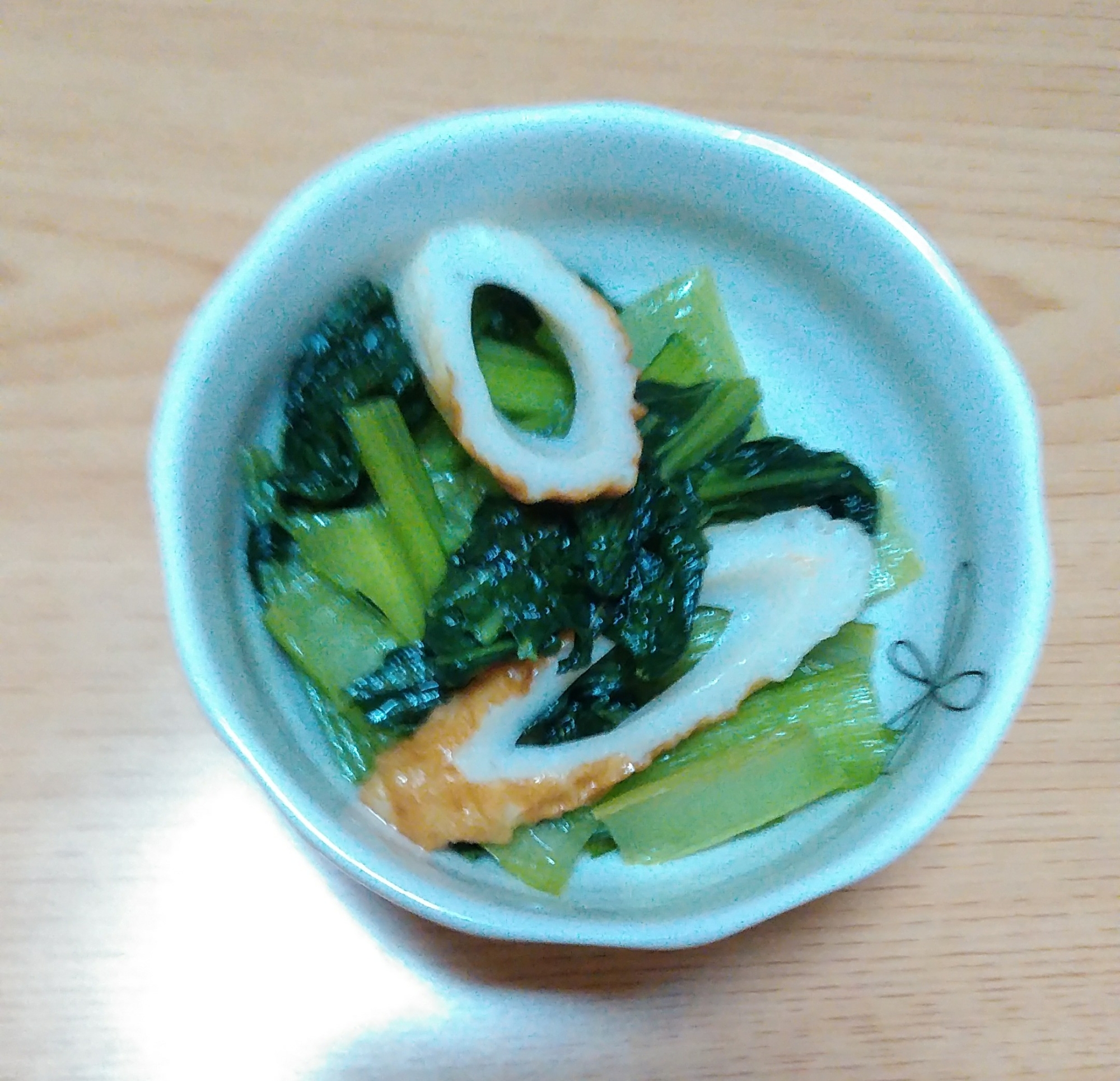 小松菜と竹輪のめんつゆ炒め
