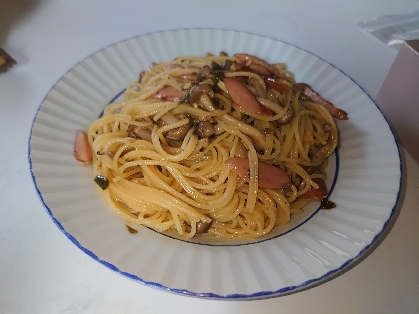 醤油ベースのパスタ初めて作りました。めっちゃ美味しかったです。ごっつぁんでしたm(__)m