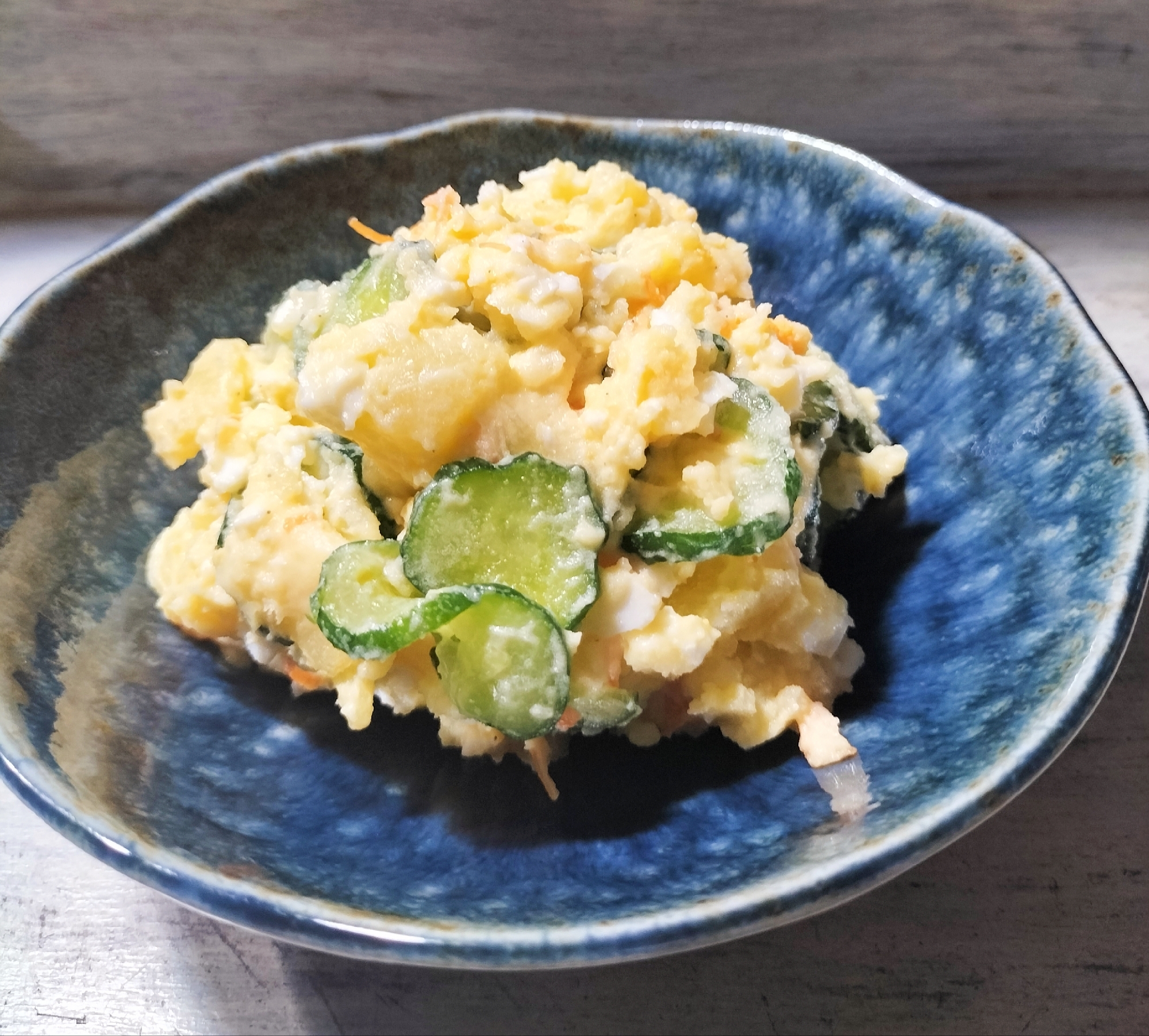 卵たっぷり黄色いポテサラ✨