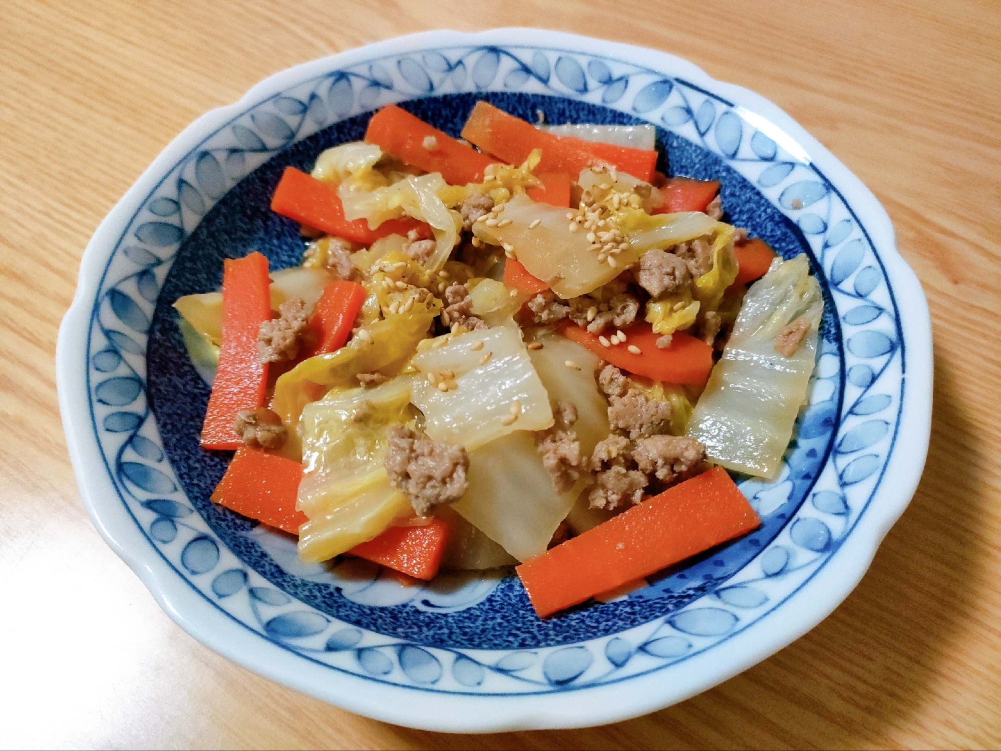 白菜と人参と豚ひき肉の炒め煮