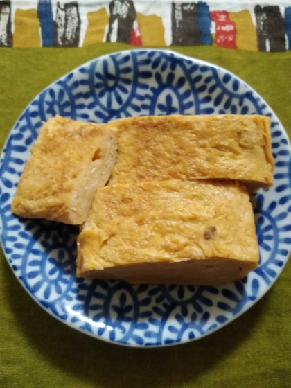 甘くないだし巻きが好きなので、とても美味しかったです(*^^*)ごちそうさまでした☆彡