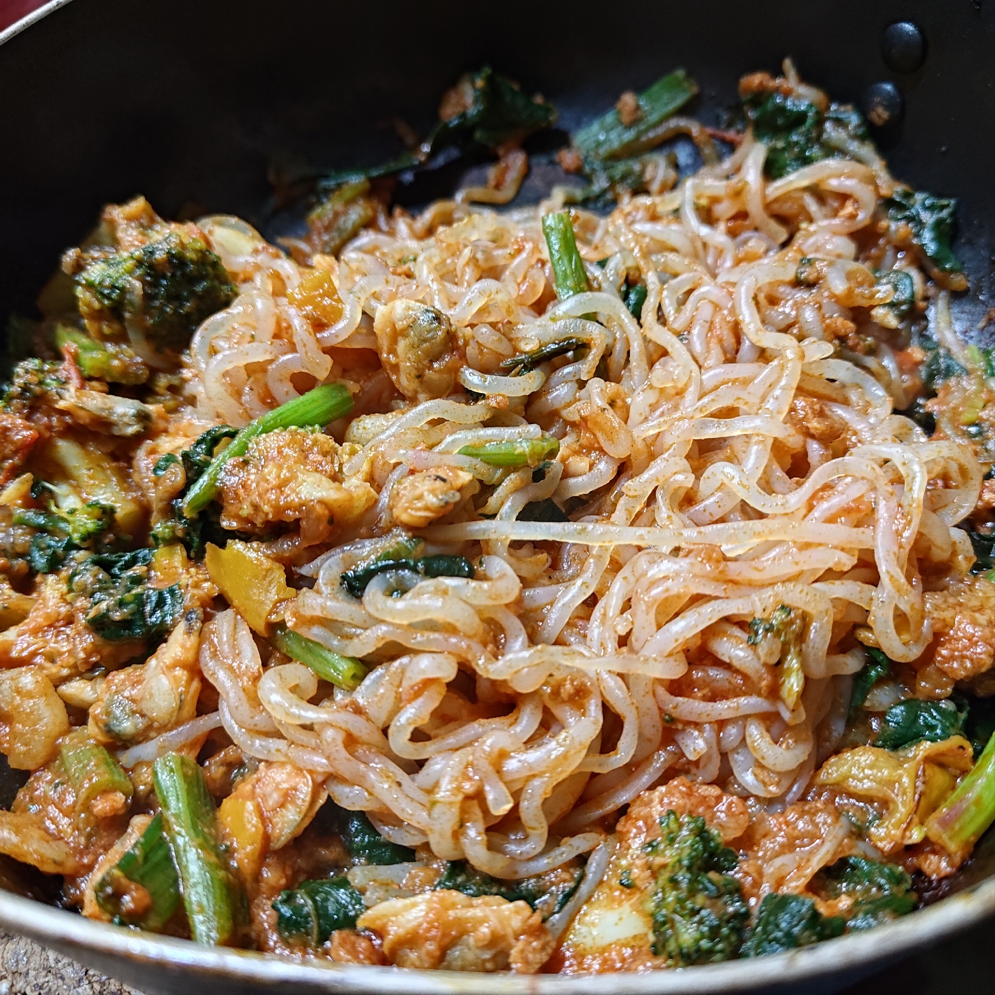 ほうれん草牡蠣こんにゃくパスタ