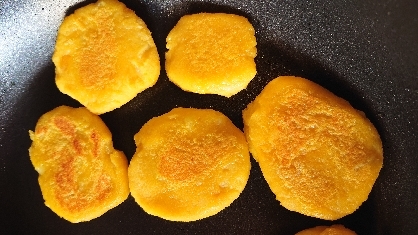 離乳食中期 かぼちゃと豆腐のお焼き レシピ 作り方 By Noriko1o9 楽天レシピ